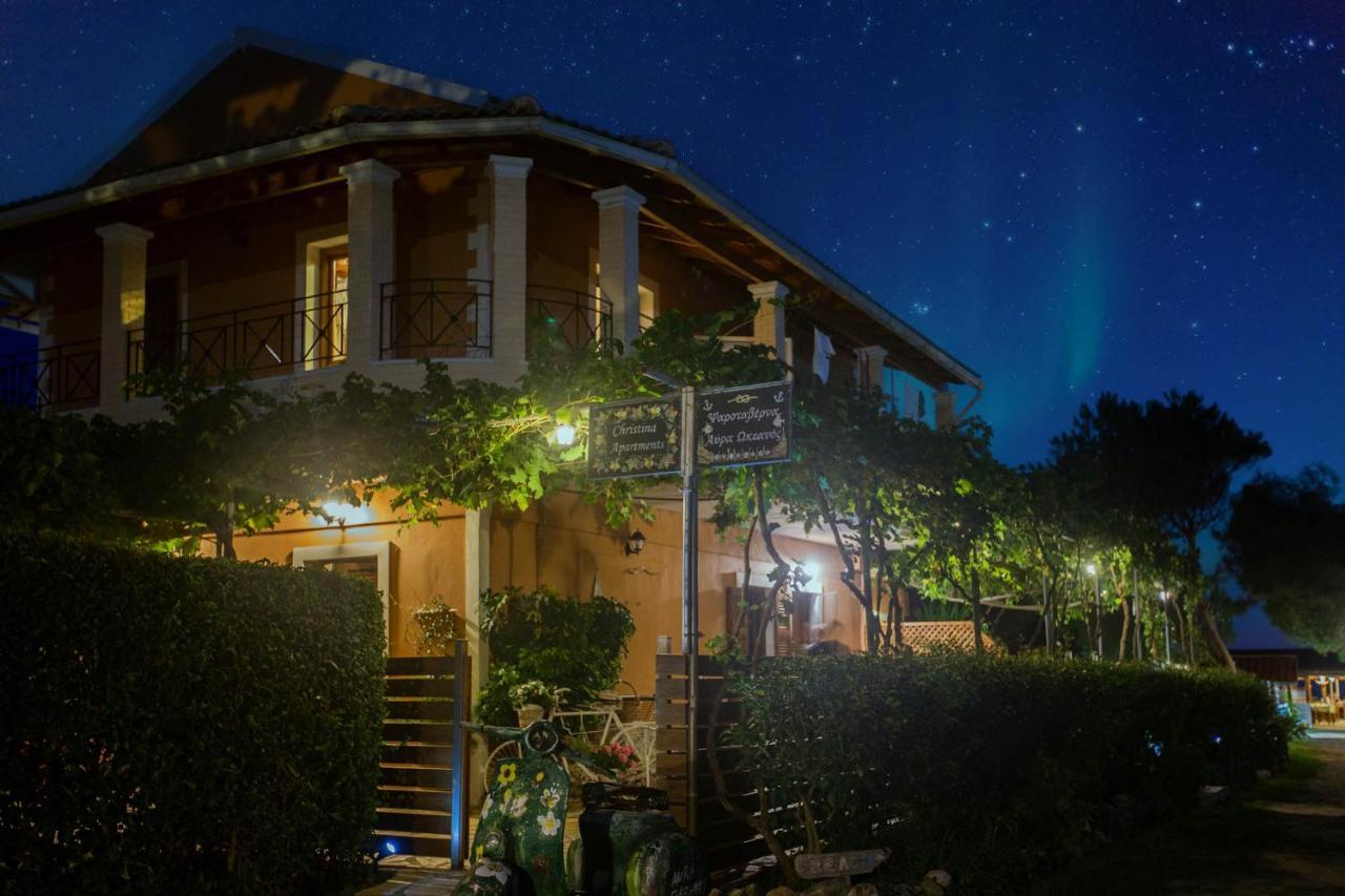 Apartamento Christinas Lofts Ágios Matthaíos Exterior foto